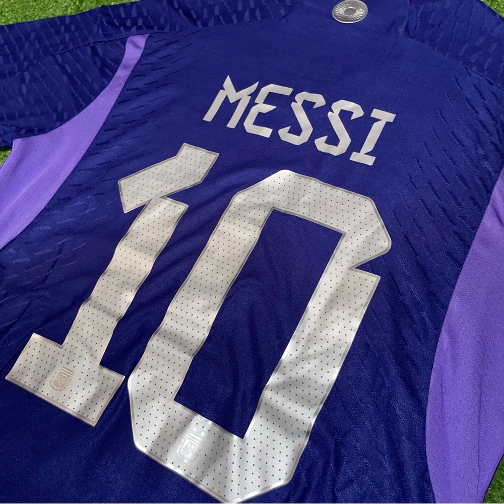 Adidas Leo Messi Authentic 2022-2023 Men’s Away Soccer Jersey🆕 - Picture 10 of 15
